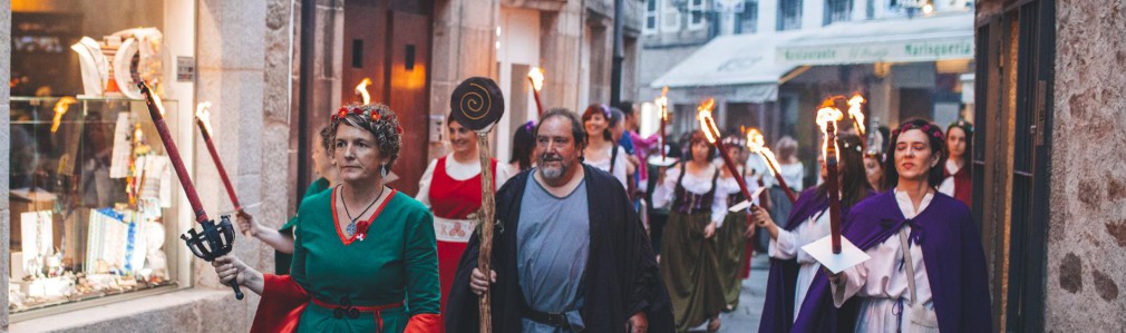 El fuego sagrado del Pico Sacro regresa a Santiago para las fiestas de San Xoán