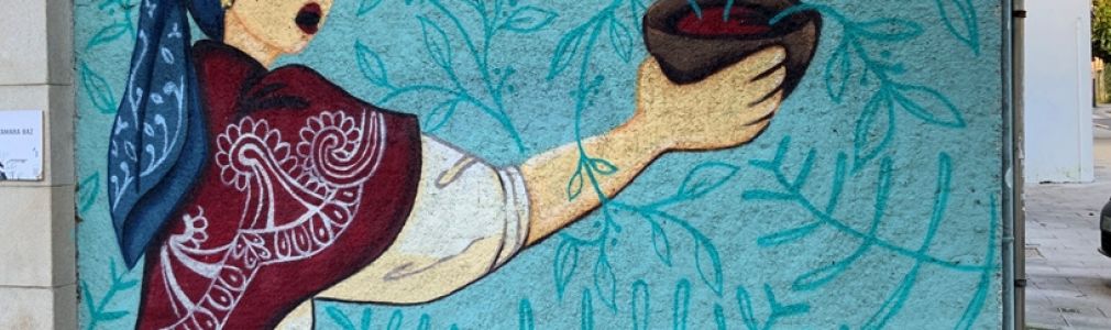 TAMARA BAZ (Galicia)  “Elas tamén brindan”