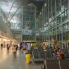 El aeropuerto de Santiago vivirá  la mejor temporada de verano de su historia 